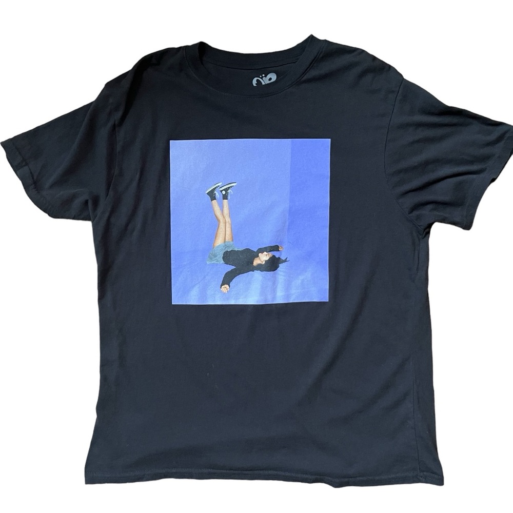 Olivia Rodrigo Guts T-Shirt Short Sleeve Crew Neck Size Large Band Tee